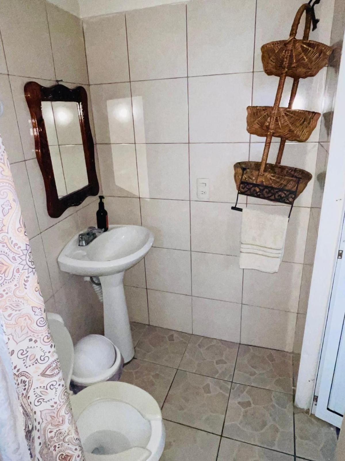 Casa Sixta A 7Min Del Aeropuerto Internacional Pmx Y 2 Cuadras Terminal Autob Ado Hotel Puerto Escondido  Bagian luar foto